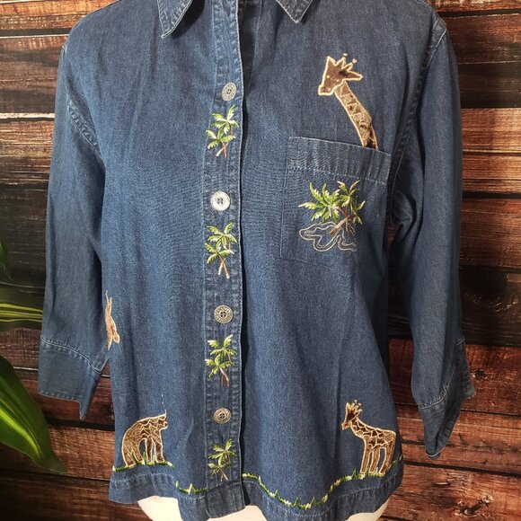 New Direction Denim Jean Top Size M Embroidered Velvet Giraffe Shirt 3/4 Sleeves - Picture 7 of 12